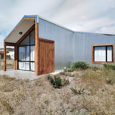 Casa A Estrenar! A 5 Minutos De La Terminal De Omnibus Y Muy Cerca Del Centro! Villa El Calafate Exterior foto